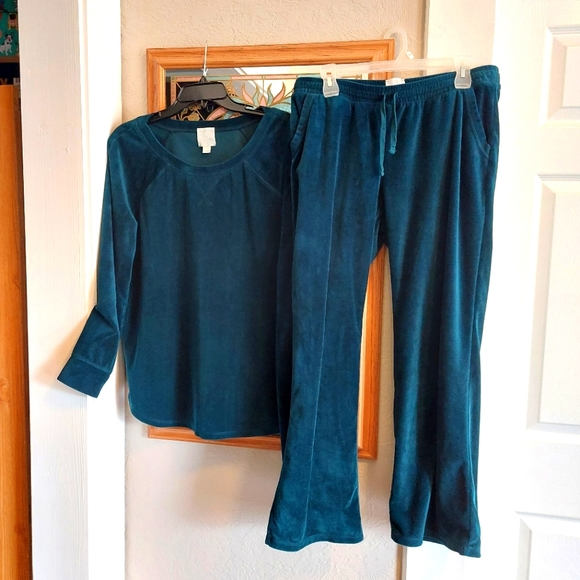 Sunday Pants - Velvet Pant Suit